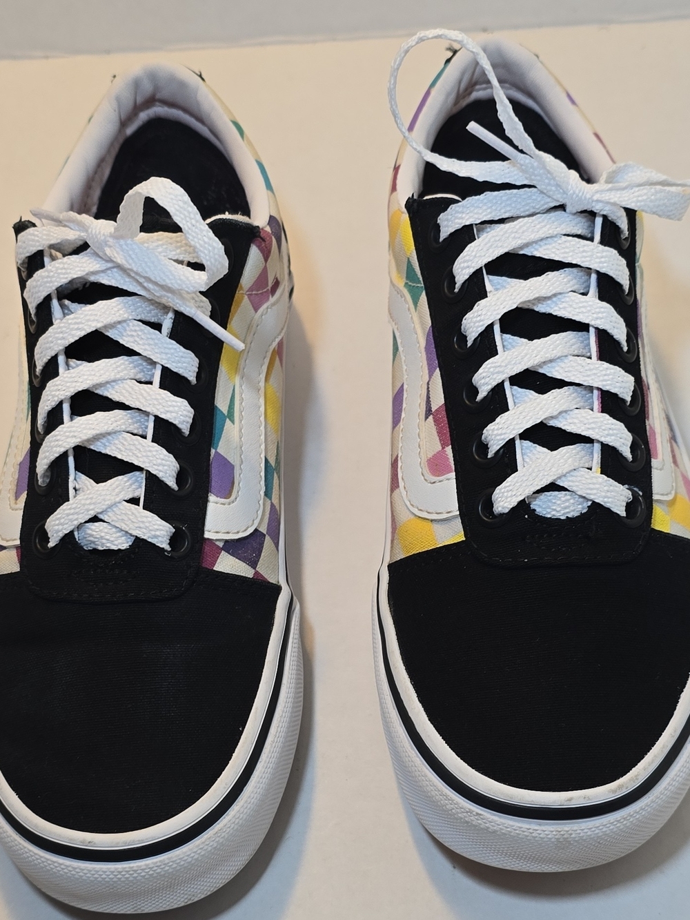 AccentsVANS Women's Low Top Lace-Up Canvas Sneakers Black Multicolor Checker